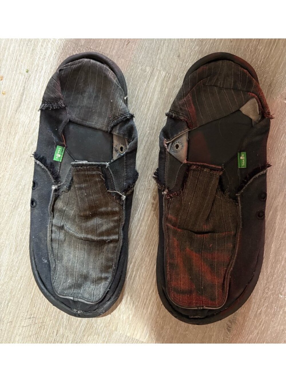Sanuk men’s shoes size 11